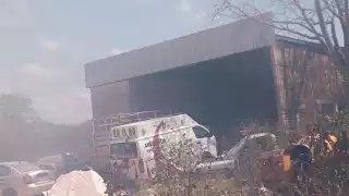 Se desconoce la causa del incendio en el corralón