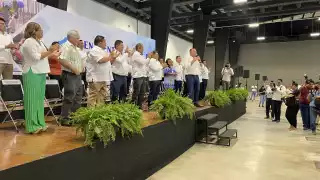 Renán Barrera dejó nuevamente el Ayuntamiento para promocionarse ante sindicatos de Yucatán