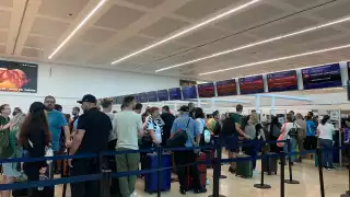 Los destinos afectados son hacia Denver, Dallas, Chicago, Detroit y Miami