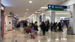 El aeropuerto de Mérida registra 45 vuelos de entrada y salida este lunes
