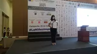 Uno a uno los candidatos a la gubernatura acudieron a firmar el documento en pro de la primera infancia