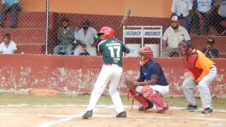 Entre las ligas locales que entrarán en un receso, por el incremento de casos de COVID, están las de futbol, beisbol y basquetbol