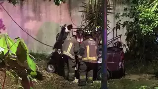 Bomberos atendieron el llamado por el incendio