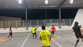 Futsal en Campeche: Spartanos y Bicentenario imponen condiciones y lideran invictos en Santa Ana