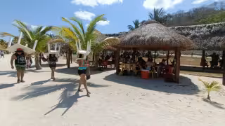 Refuerzan operativos de seguridad en playas y zonas turísticas de Campeche durante vacaciones