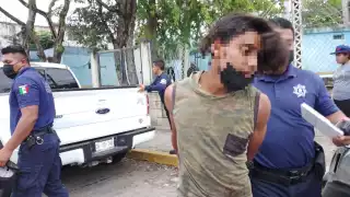 Vecinos de una colonia de Ciudad del Carmen se organizaron para capturar al implicado y entregarlo