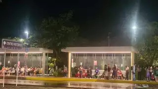 Usuarios denuncian que Ko’ox suspendió rutas en plena lluvia: cientos quedaron varados en Campeche