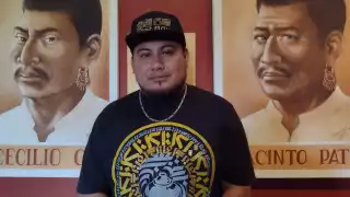 El joven decidió crear rap-maya inspirándose en un cantante local que es conocido como Santos Santiago