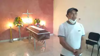 Desde el velorio del joven fallecido por presunta violación por policías yucatecos, el hermano del occiso relata la historia
