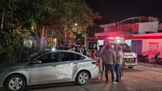 Dos personas lesionados en accidentes simultáneos de motocilistas