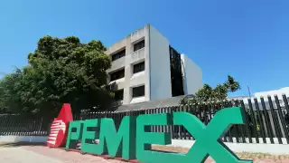 En Ciudad del Carmen exigen a Pemex pagar deudas para evitar un colapso empresarial 