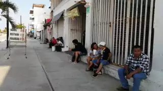 Pese a la presencia de visitantes los restaurantes registraron ventas bajas