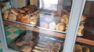 El saco de harina ha tenido un aumento en su precio, por lo que ya no es negocio para los productores de pan