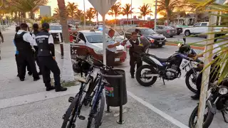 Detienen a hombre ebrio por insultar a policías en Playa Norte