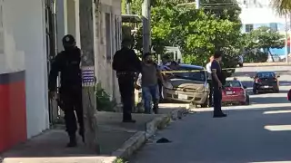 Al lugar llegaron elementos de la Policía Quintana Roo, quienes tomaron conocimiento de lo ocurrido