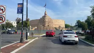 Vallas metálicas fueron instaladas en el Monumento a la Patria de Mérida