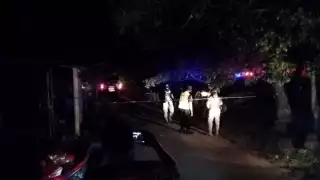 Un labriego reportó a la policía que en un camino de terracería de una unidad citrícola había un hombre con heridas en el rostro