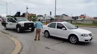 Percance vial en Isla de Tris provoca afectaciones al tránsito en Ciudad del Carmen 