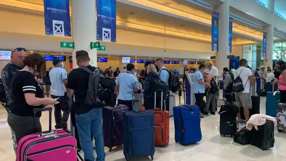 En el aeropuerto de Cancún, el aumento fue de 168 a 193 pesos, en vuelos nacionales En el aeropuerto de Cancún, el aumento fue de 168 a 193 pesos, en vuelos nacionales