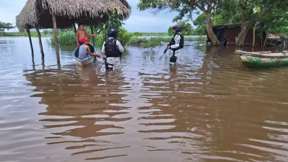 Las crecidas de los ríos en Veracruz han generado algunas afectaciones a diversos municipios Las crecidas de los ríos en Veracruz han generado algunas afectaciones a diversos municipios