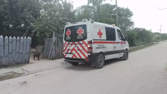 En hombre que se encontraba en estado de ebriedad, conocido como “El Trascabo”, en Escárcega, Campeche. En hombre que se encontraba en estado de ebriedad, conocido como “El Trascabo”, en Escárcega, Campeche.