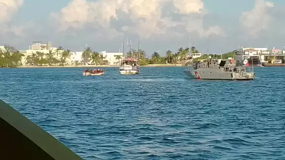 Los 13 cubanos presentaban buen estado de salud, se le brindó atención médica