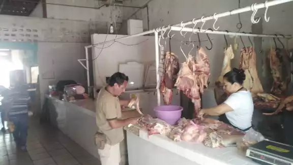 El tablajero dijo que solo quedan cinco locales abiertos El tablajero dijo que solo quedan cinco locales abiertos