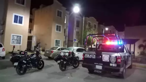 Según datos policiales, los vecinos negaron escuchar gritos de auxilio en el fraccionamiento Villas Otoch Paraíso Según datos policiales, los vecinos negaron escuchar gritos de auxilio en el fraccionamiento Villas Otoch Paraíso