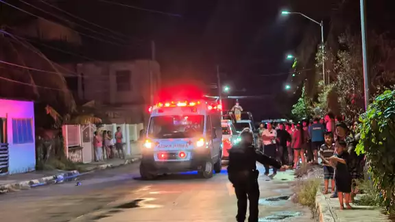 Exceso de velocidad y falta de casco dejan herido grave en Champotón Exceso de velocidad y falta de casco dejan herido grave en Champotón