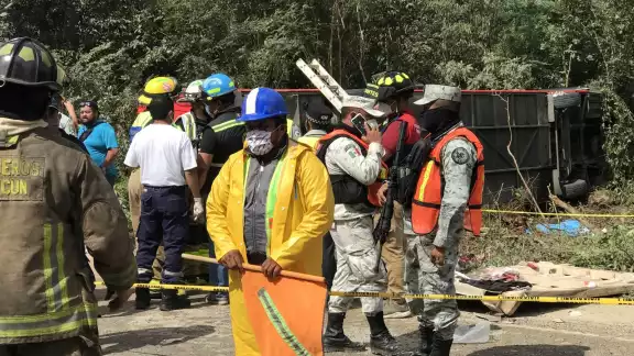 Los obreros del Tren Maya revelaron cómo fueron los primeros minutos del rescate de personas que estaba dentro del autobús