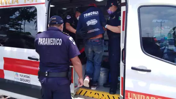 Hombre apuñalado en Mérida por no compartir su licor Hombre apuñalado en Mérida por no compartir su licor