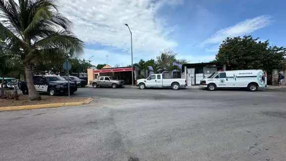 Un hombre decidió salir por la puerta falsa