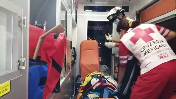 Los accidentes provocaron que los tripulantes de las motos tuvieran que ser trasladados a hospitales Los accidentes provocaron que los tripulantes de las motos tuvieran que ser trasladados a hospitales