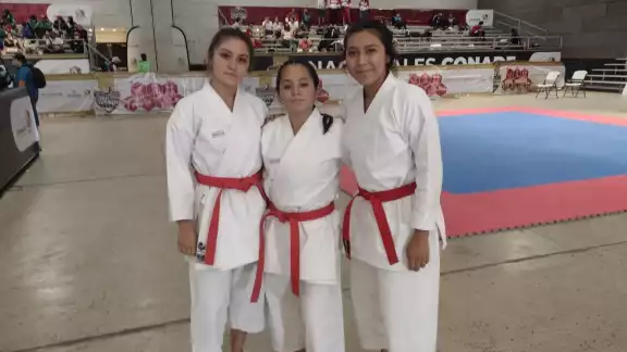 El equipo femenil de karate yucateco va en busca de la medalla de bronce El equipo femenil de karate yucateco va en busca de la medalla de bronce