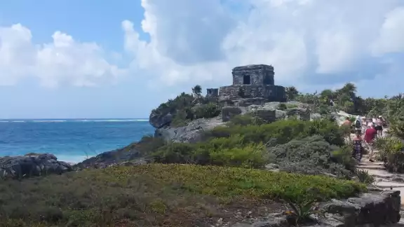 En el primer semestre del 2020 se recibieron 687 mil 461 visitantes en la zonas arqueológicas de Quintana Roo En el primer semestre del 2020 se recibieron 687 mil 461 visitantes en la zonas arqueológicas de Quintana Roo