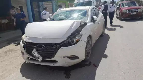 La mujer presentó golpes y heridas, por lo que fue trasladada al IMSS de Escárcega La mujer presentó golpes y heridas, por lo que fue trasladada al IMSS de Escárcega