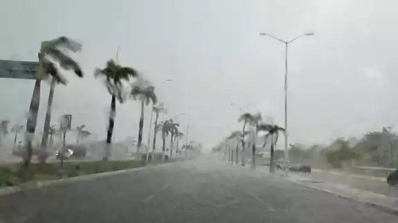 Rayos y lluvias: acciones peligrosas que debes evitar en Campeche Rayos y lluvias: acciones peligrosas que debes evitar en Campeche