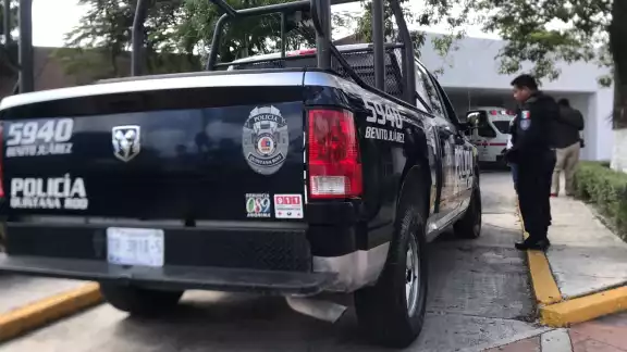 El detenido cuenta con antecedentes judiciales por robo, pandillerismo, riña en vía pública y toxicomanía El detenido cuenta con antecedentes judiciales por robo, pandillerismo, riña en vía pública y toxicomanía