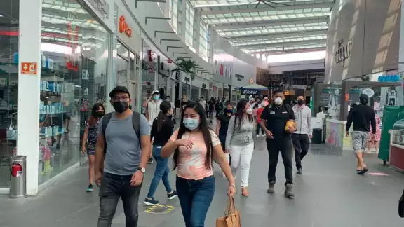 Las plazas comerciales mantendrán sus horarios normales durante este 24 y 31 de diciembre