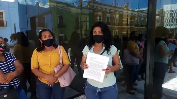 Pidieron que se haga una investigación con respecto a los cargos mencionados Pidieron que se haga una investigación con respecto a los cargos mencionados