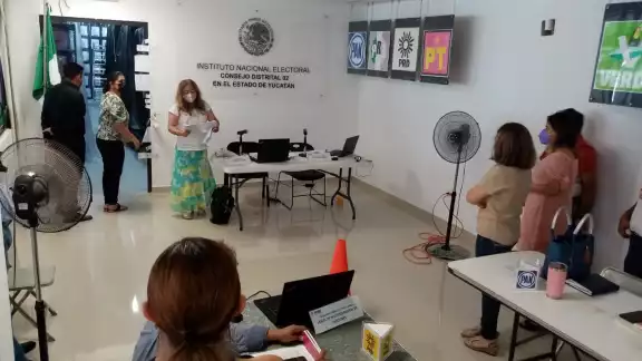 Capacitadores asistentes electorales se encuentran realizando simulacros Capacitadores asistentes electorales se encuentran realizando simulacros