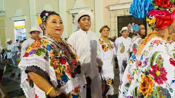 Más de mil jaraneros de 13 municipios participan en el evento Más de mil jaraneros de 13 municipios participan en el evento