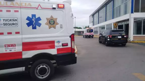 Al lugar llegaron elementos de la policías, así como paramédicos de la Secretaría de Seguridad Pública