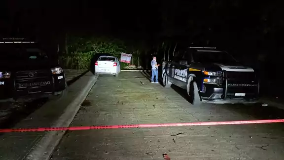 La zona fue acordonada en espera de la Policía de Investigación y el Servicio Médico Forense La zona fue acordonada en espera de la Policía de Investigación y el Servicio Médico Forense