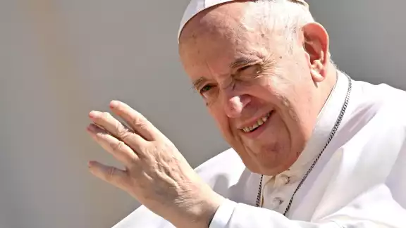 Papa Francisco agradeció a las mujeres, por "construir una sociedad más humana" Papa Francisco agradeció a las mujeres, por "construir una sociedad más humana"