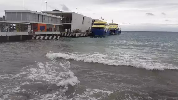 El oleaje causado por el Frente Frío 41 podría ser de entre uno y tres metros, según lo pronosticado por el Servicio Meteorológico Nacional