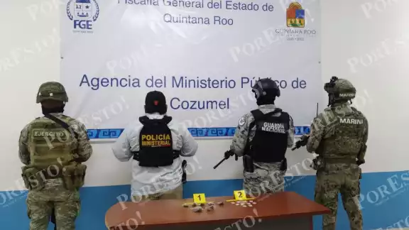 FGE decomisa droga durante cateo en Cozumel; un menor fue resguardado por el DIF FGE decomisa droga durante cateo en Cozumel; un menor fue resguardado por el DIF
