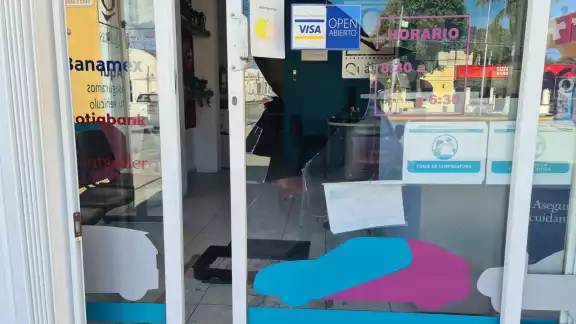 La presunta responsable manejó de forma temeraria sobre la avenida 65 hasta incorporarse sobre la calle 25 de la colonia San Miguel
