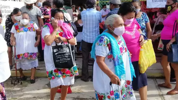 Para hacer más ágil el proceso de inoculación, el IMSS alistó todo desde ayer Para hacer más ágil el proceso de inoculación, el IMSS alistó todo desde ayer
