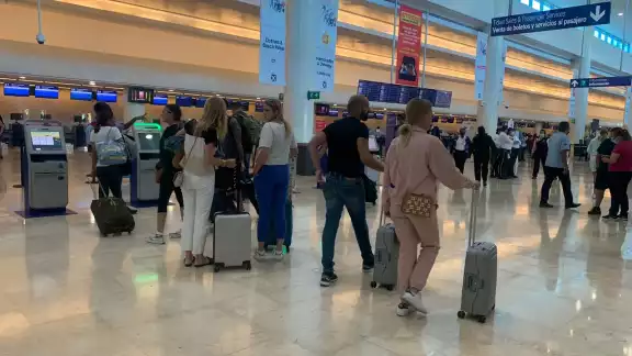 Se esperan 240 vuelos de llegada y 250 de salida